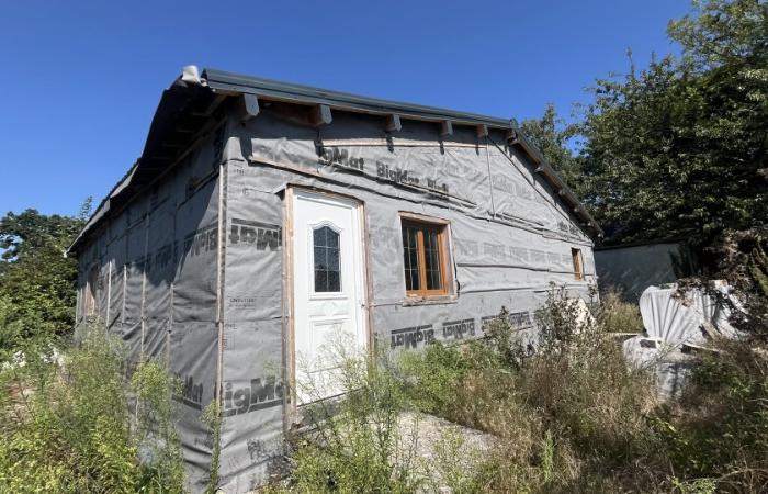 Maison individuelle à rénover inachevée sur Touffreville la Corbeline