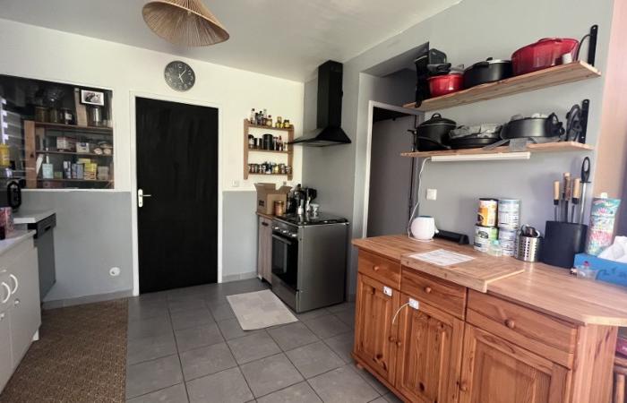 Maison individuelle viable de plain pied sur PETIVILLE.